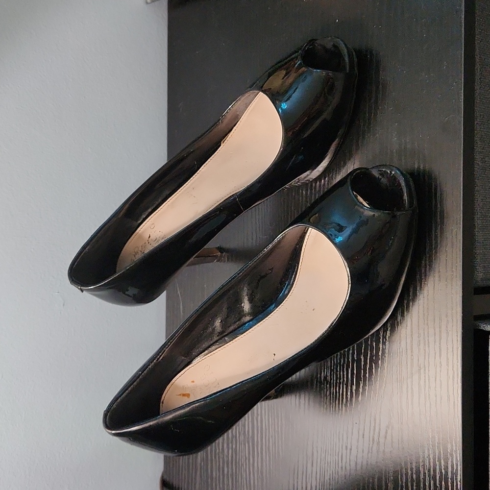 Vince Camuto peep toe heels